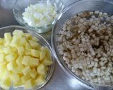 ゴボウとジャガイモと挽肉の味噌炒めごはん作り方1写真