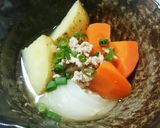 簡単時短!新じゃが新たまの鶏挽き肉じゃが作り方6写真