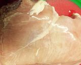 ホロっと柔らかくなる♡鶏むね肉の切り方作り方1写真