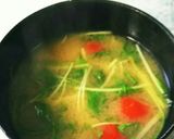 サッパリ❗トマトと水菜のサッパリみそ汁❗作り方4写真