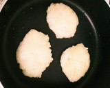 ６ヶ月頃～用まつやのおかゆを使ったおやき作り方4写真