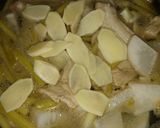 つわぶきと豚バラ肉うまうま炒り煮作り方4写真