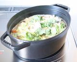 簡単手軽な【豚もやしのにんにく味噌鍋】作り方2写真