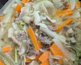 簡単★昼食!豚肉と大根と人参のお味噌汁作り方5写真