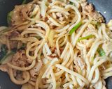豚バラ肉と卵のナポリタンうどん作り方4写真