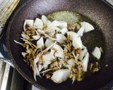 簡単！長芋と舞茸ガリバタソテー（≧∇≦）作り方1写真