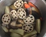 鶏もも肉と根菜の煮物作り方4写真