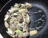牡蠣とねぎのバター＆シャンタン焼き作り方4写真