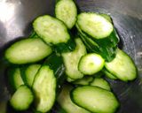 オリーブオイルdeキュウリの塩昆布和え作り方1写真