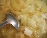 春キャベツと油揚げと豆腐のお味噌汁☆作り方4写真