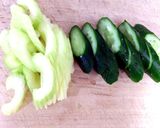お手軽美味しい♪セロリときゅうりのマリネ作り方1写真