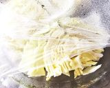 しらすとキャベツの塩昆布ペペロンチーノ作り方2写真