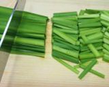 ニラとベーコンのお味噌汁作り方2写真