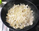 鶏胸肉ともやしのピリ辛胡麻和え 簡単作り方3写真