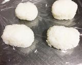 お弁当☆朝食に厚切りベーコンおにぎり作り方1写真