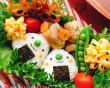 キャラ弁☆三角おにぎりちゃん弁当作り方6写真