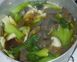 和食＊ワカメと蒟蒻 チンゲン菜のお味噌汁作り方7写真