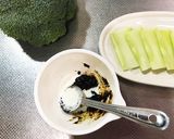 超簡単！栄養満点ブロッコリーの茎のサラダ作り方1写真