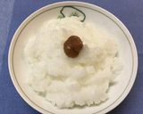 ちょい足し★お粥の梅パクチーオリーブ油掛作り方1写真
