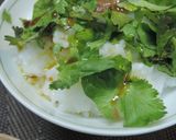 ちょい足し★お粥の梅パクチーオリーブ油掛作り方4写真