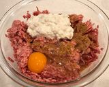 肉汁たくさん！デミトマト煮込みハンバーグ作り方4写真