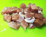 卵ともも肉（ムネ肉）たっぷりソース作り方1写真