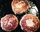 食パンで作るバンズのハンバーガー☆☆☆作り方5写真