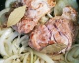 鳥モモ肉ホロホロ白ワイン煮込みスープ♪作り方3写真