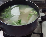 丸ごと厚揚げ豆腐と大根＆シジミの味噌汁作り方3写真