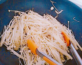 エノキとウィンナーの簡単炒め♡作り方1写真
