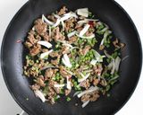 ケールとひき肉のガパオ(バジル)炒め作り方8写真