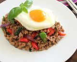 ケールとひき肉のガパオ(バジル)炒め作り方17写真