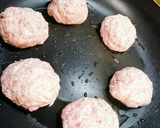 冷めても柔らか！材料３つの節約ハンバーグ作り方4写真