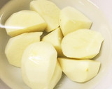 簡単✨じゃがいもと牛肉の甘辛炒め♪作り方1写真