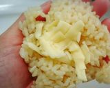 子供の大好物！チーズが入った焼おにぎり作り方3写真