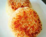 子供の大好物！チーズが入った焼おにぎり作り方6写真