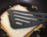 ベーコンエッグチーズトースト。作り方10写真