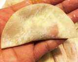 餃子の皮で簡単おつまみ♪カレーマヨ餃子作り方3写真