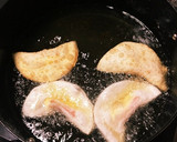 餃子の皮で簡単おつまみ♪カレーマヨ餃子作り方4写真
