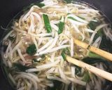 簡単☆ちょっぴり優しい味のコンソメスープ作り方3写真