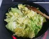 鶏胸肉の新キャベツと蓮根のごま味噌炒め作り方7写真