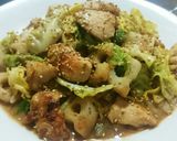 鶏胸肉の新キャベツと蓮根のごま味噌炒め作り方10写真