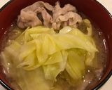 春キャベツと豚肉の、おかずになる味噌汁！作り方8写真