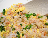 菜の花としっとり炒り卵のオイル混ぜご飯作り方3写真