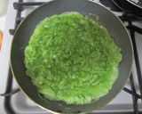 色鮮やか♪ほうれん草でグリーンオムライス作り方5写真