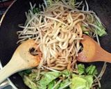 お肉無しでも美味しい♪ソース焼きうどん作り方7写真