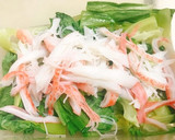 お弁当⑦青梗菜と蟹カマの麺つゆ和え作り方4写真