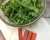 菊菜とカニカマの卵とじスープ作り方1写真