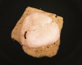 とろけるチーズの塩昆布おむすび。作り方4写真