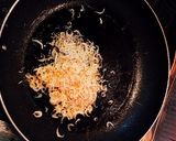 オキアミ入りサーモン焼うどん作り方1写真